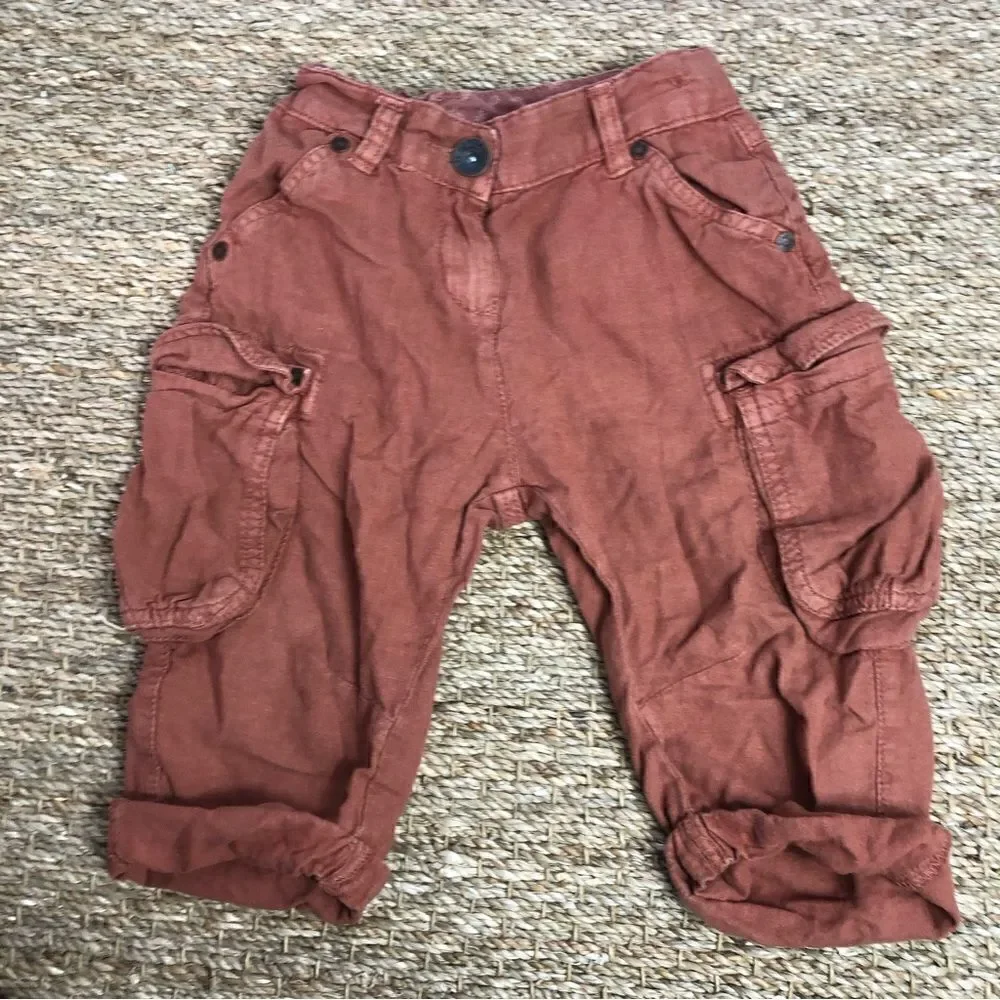 Kids cargo pants in rust color size 5
